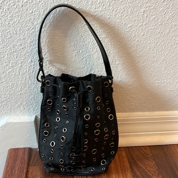 Prada handbag - Picture 3 of 8